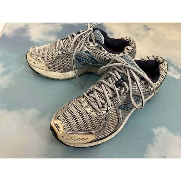 New Balance 860 V2 Running Shoes SZ 8.5 B Workout W860SB2 Women - Picture 9 of 10